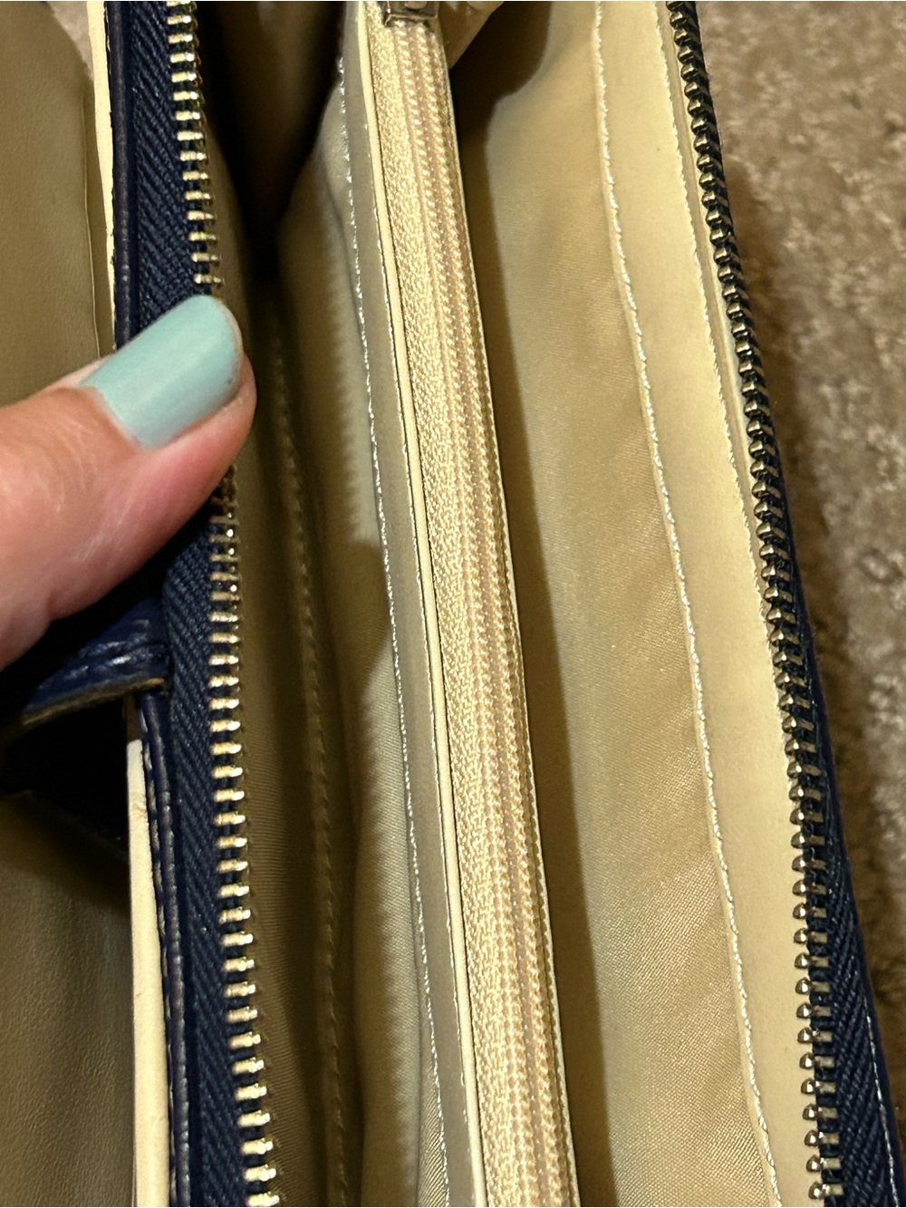 Coach Navy Orange White C Signature Zip Wallet. Like New. License window coin - Picture 7 of 8